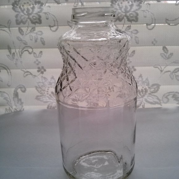 Clear Glass Jar with Lid - Picture 2 of 13